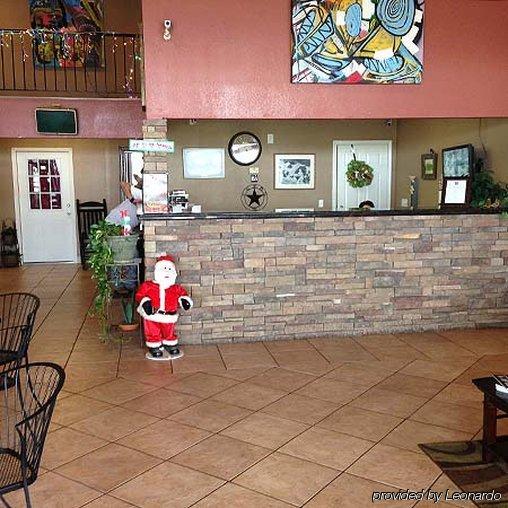 Inn Of Ювалде Экстерьер фото